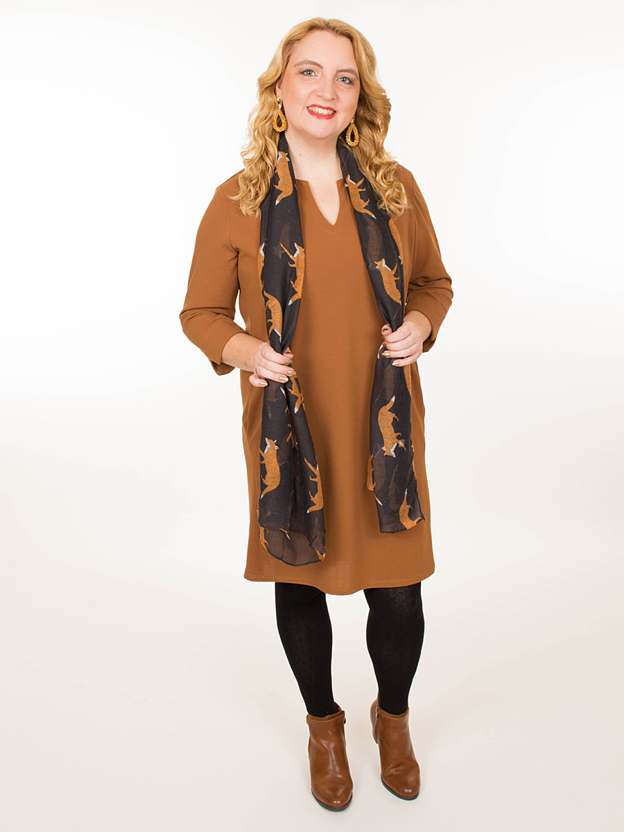 Jurk Savannah Camel met sjaal